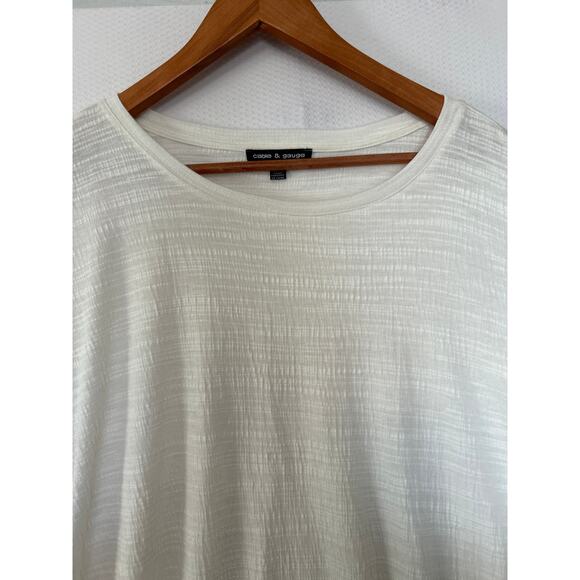 Cable & Gauge Cream Blouse Short Flutter Sleeve Textured Crew Neck Top Size L - Picture 2 of 9